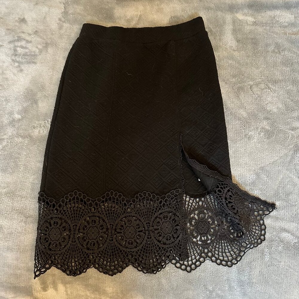 Free People pencil skirt, black, lace detail, front slit, XS TP, petite